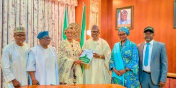 Speak up, Seek Help” — First Lady Remi Tinubu Donates ₦1 Billion to Fight Cervical Cancer