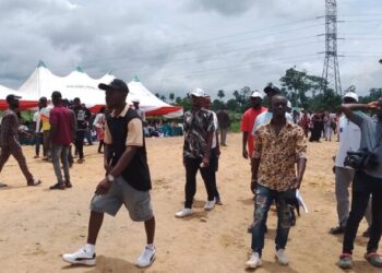 Gunmen Disrupt Wike Supporters’ Rally in Bayelsa, Supporters Regroup