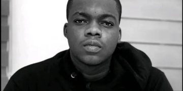 Our Tanzanian Husband, No Pressure!” — Cute Abiola Sends Hilarious but Heartfelt Warning to Juma Jux