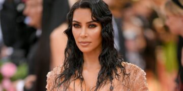 Kim Kardashian to Testify in Paris Robbery Trial Nearly 10 Years Later