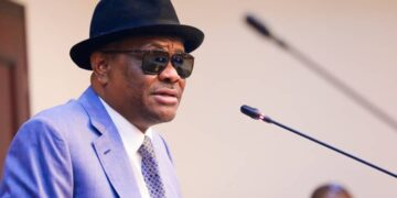 Wike Blames Omehia, Sekibo, and Okpara for Fubara Rift, Vows to Stay in PDP