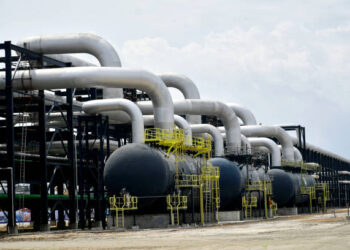 Nigeria’s Oil Savings Account Nearly Empty, Despite High Oil Price