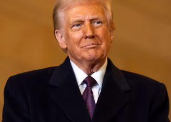 Trump Confronts South Africa’s Ramaphosa Over White Farmers and Malema Song