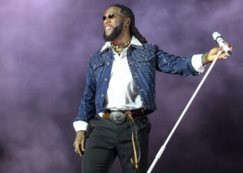 Burna Boy’s Reported Conversion to Islam Sparks Conversation Beyond Celebrity Circles